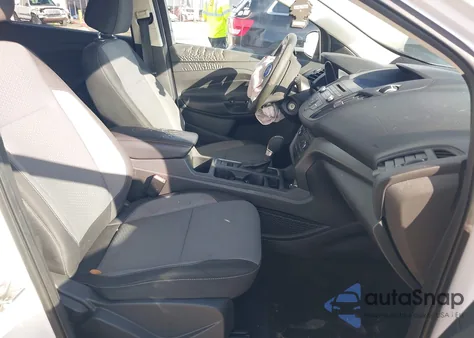 2017 Ford Escape Se from USA, damaged, VIN 1FMCU9GD7HUC93586